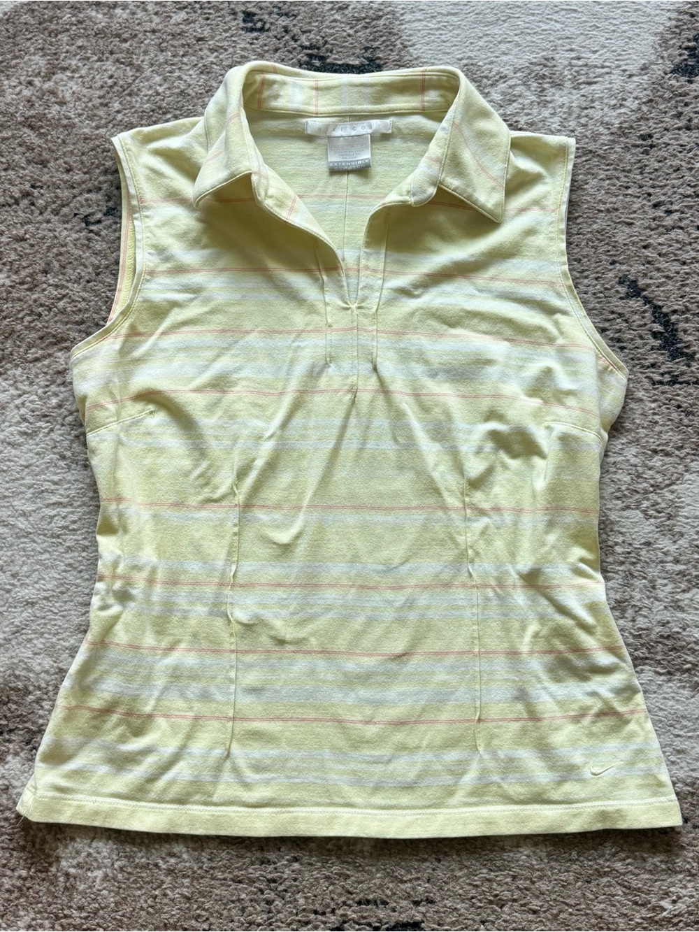 Nike 90s Women’s Collared Striped Golf Top